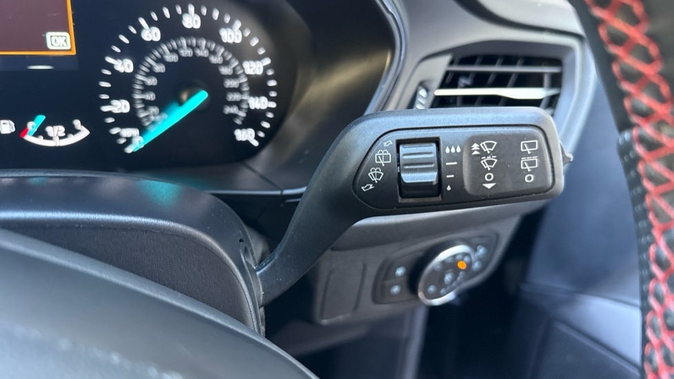 Used Ford Focus 2023 for sale - 76372881: Photo 26