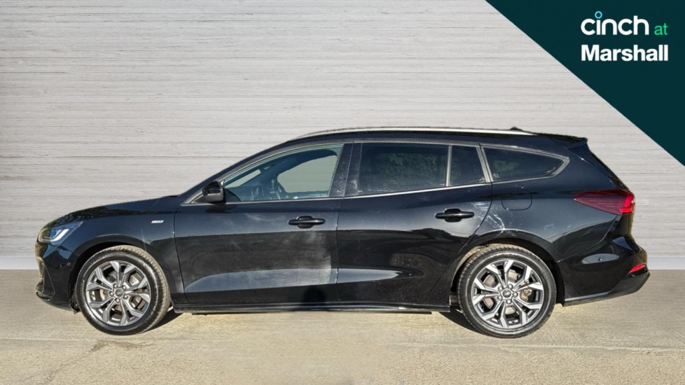 Used Ford Focus 2023 for sale - 76372881: Photo 6