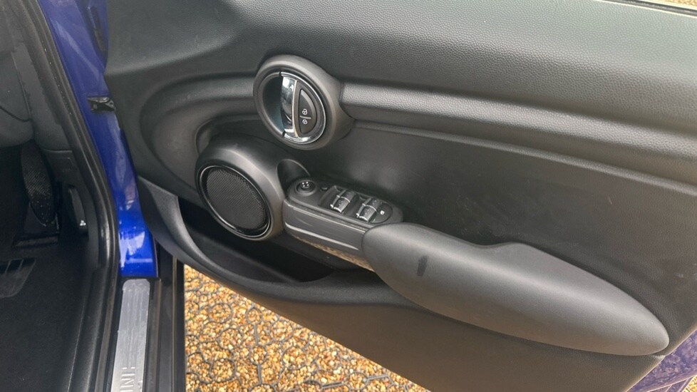 Used MINI Hatch 2020 for sale - 76874896: Photo 30