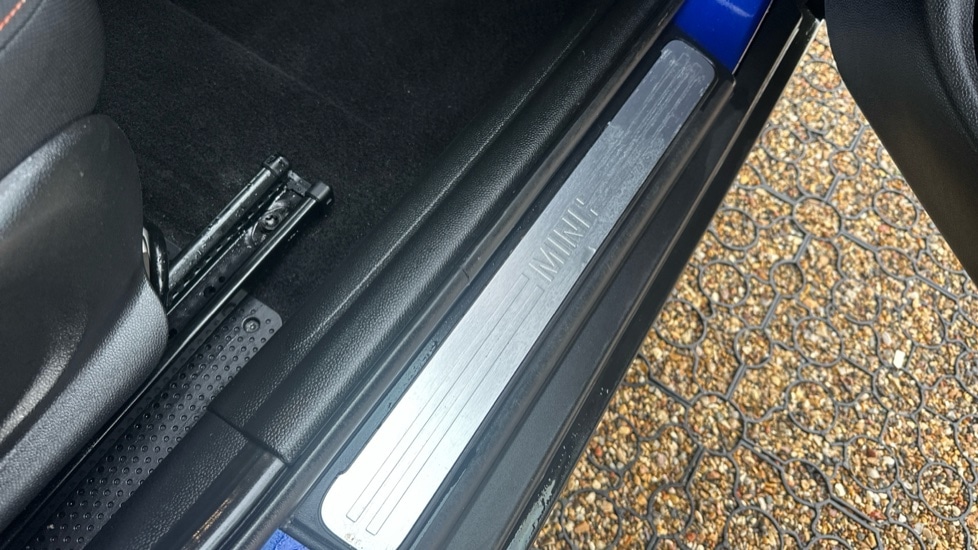 Used MINI Hatch 2020 for sale - 76874896: Photo 35