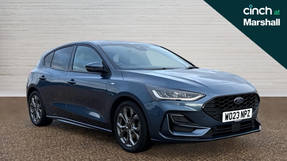 Used Ford Focus 2023 for sale - 76533927: Photo 1