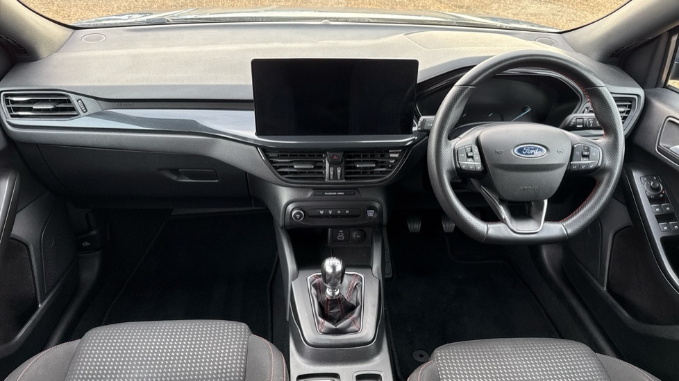 Used Ford Focus 2023 for sale - 76533927: Photo 11