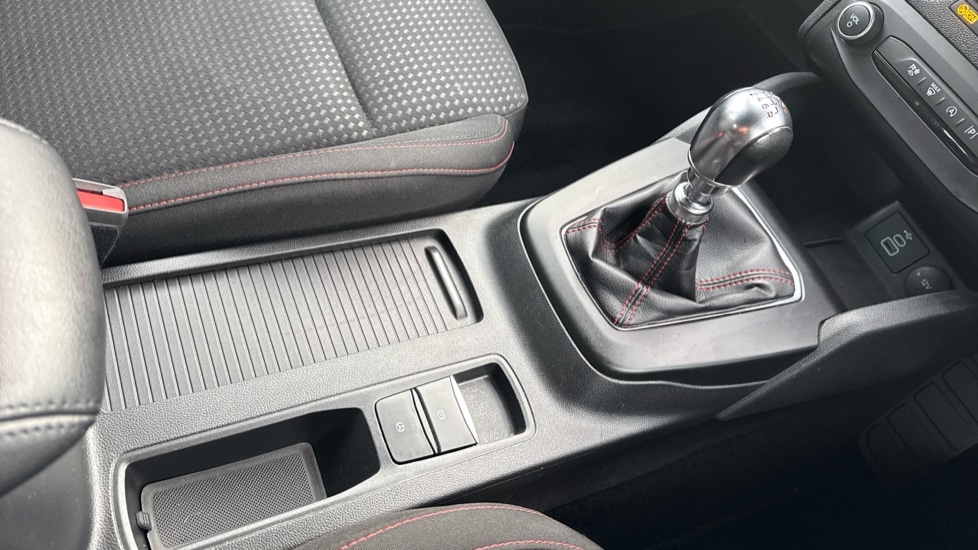 Used Ford Focus 2023 for sale - 76533927: Photo 26