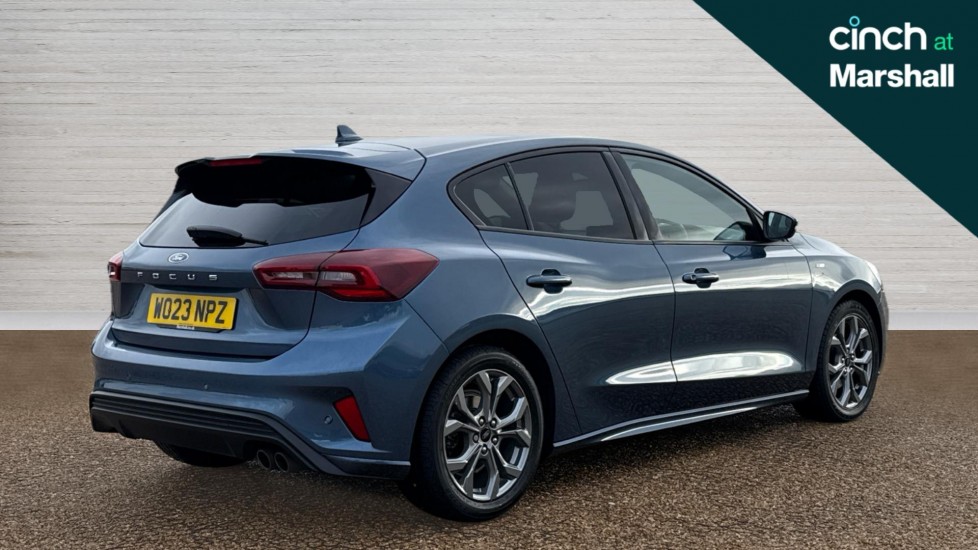 Used Ford Focus 2023 for sale - 76533927: Photo 3