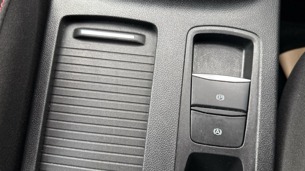 Used Ford Focus 2023 for sale - 76533927: Photo 34