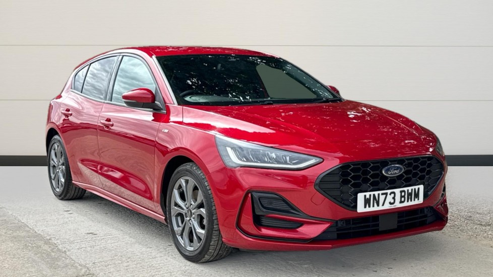 Used Ford Focus 2023 for sale - 76434998: Photo 1