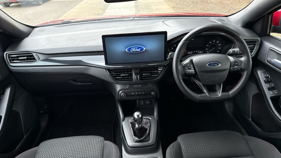 Used Ford Focus 2023 for sale - 76434998: Photo 11