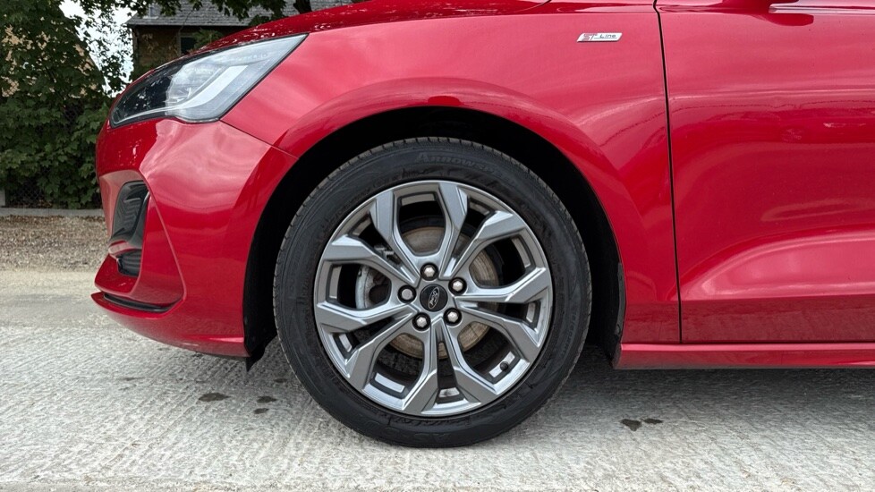 Used Ford Focus 2023 for sale - 76434998: Photo 17