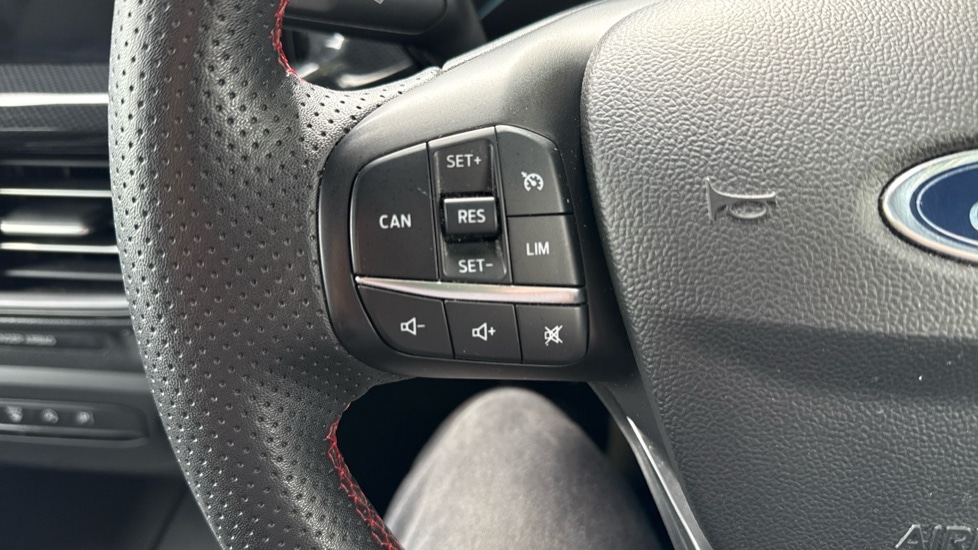 Used Ford Focus 2023 for sale - 76434998: Photo 23