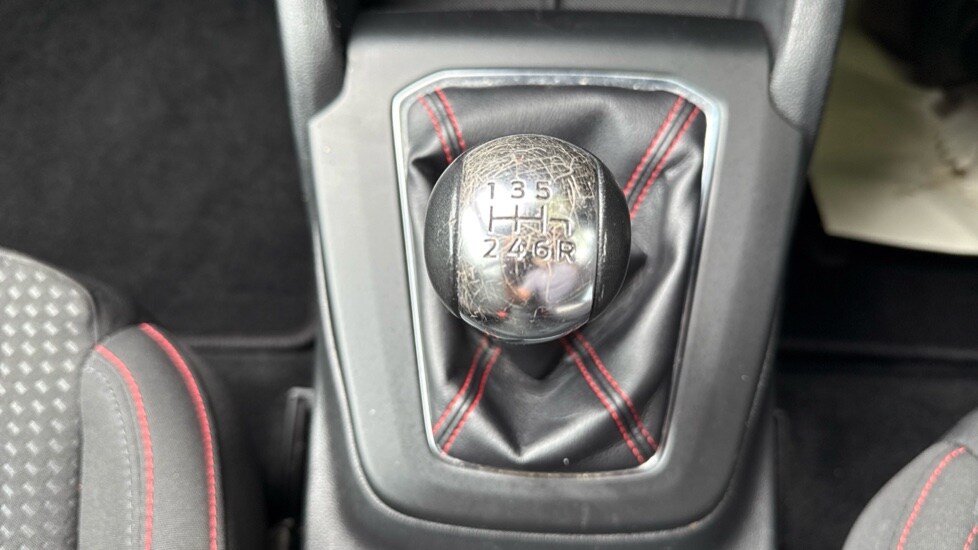 Used Ford Focus 2023 for sale - 76434998: Photo 28