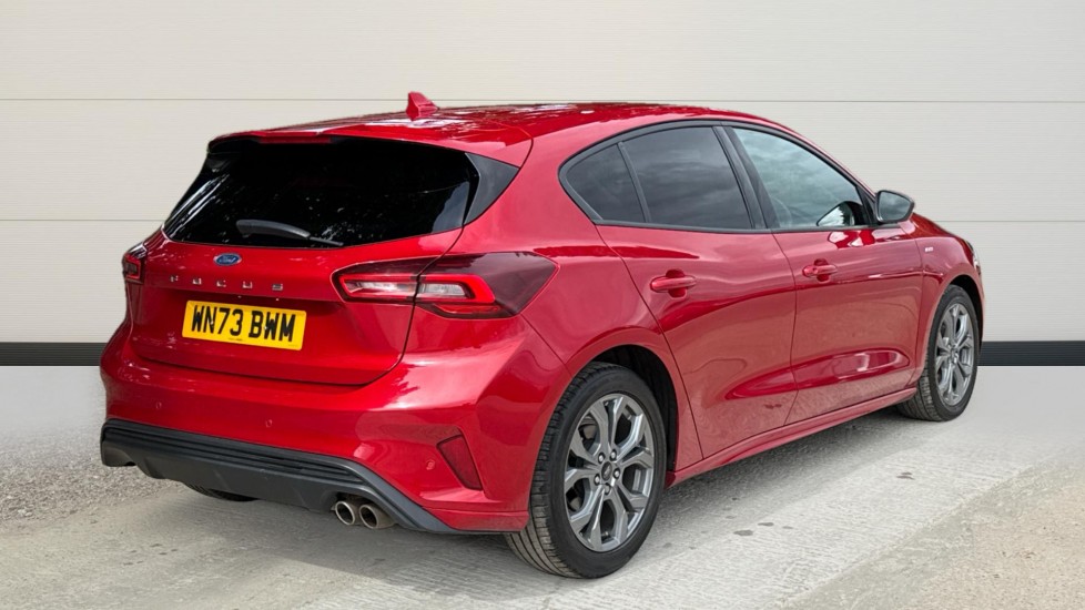 Used Ford Focus 2023 for sale - 76434998: Photo 3