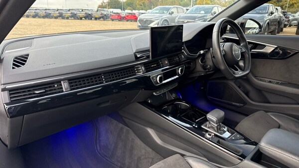Used Audi A4 2020 for sale - 76261575: Photo 10