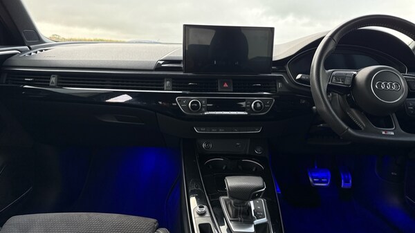 Used Audi A4 2020 for sale - 76261575: Photo 12