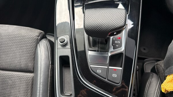 Used Audi A4 2020 for sale - 76261575: Photo 38
