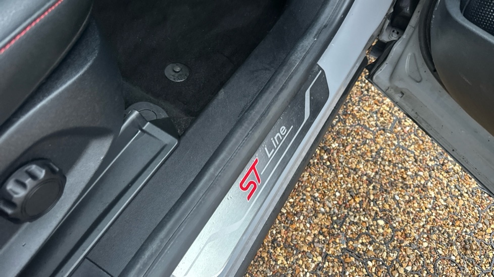 Used Ford Puma 2020 for sale - 76872459: Photo 34