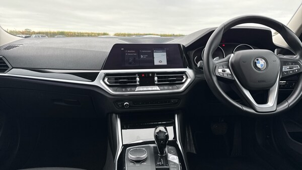 Used BMW 3 Series 2019 for sale - 76208878: Photo 12