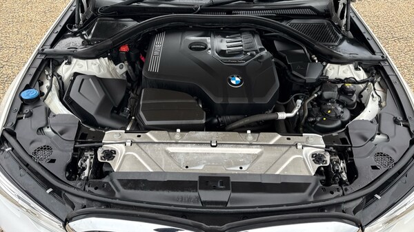 Used BMW 3 Series 2019 for sale - 76208878: Photo 16