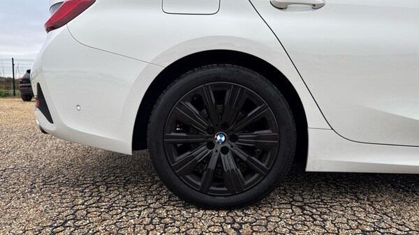 Used BMW 3 Series 2019 for sale - 76208878: Photo 19