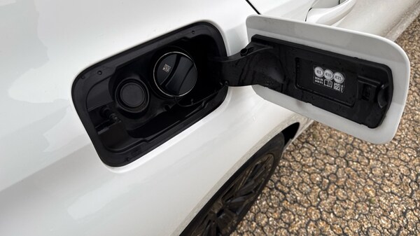 Used BMW 3 Series 2019 for sale - 76208878: Photo 23