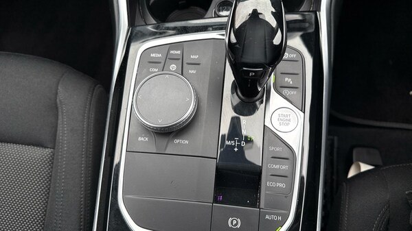 Used BMW 3 Series 2019 for sale - 76208878: Photo 37