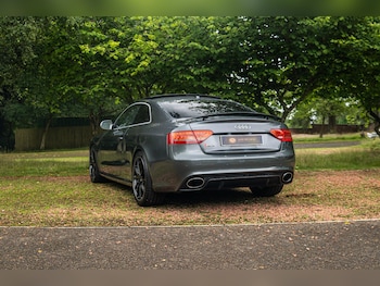 Used Audi RS5 2011 for sale - 79590740: Photo