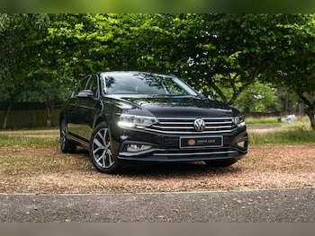 Used Volkswagen Passat 2021 for sale - 79521609: Photo