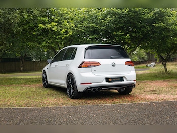Used Volkswagen Golf 2018 for sale - 79589417: Photo