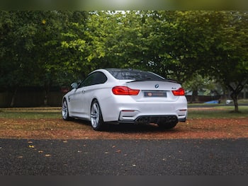 Used BMW M4 2018 for sale - 79847937: Photo