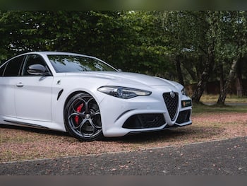 Used Alfa Romeo Giulia 2017 for sale - 79681077: Photo