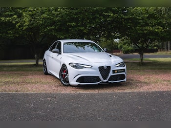 Used Alfa Romeo Giulia 2017 for sale - 79681077: Photo