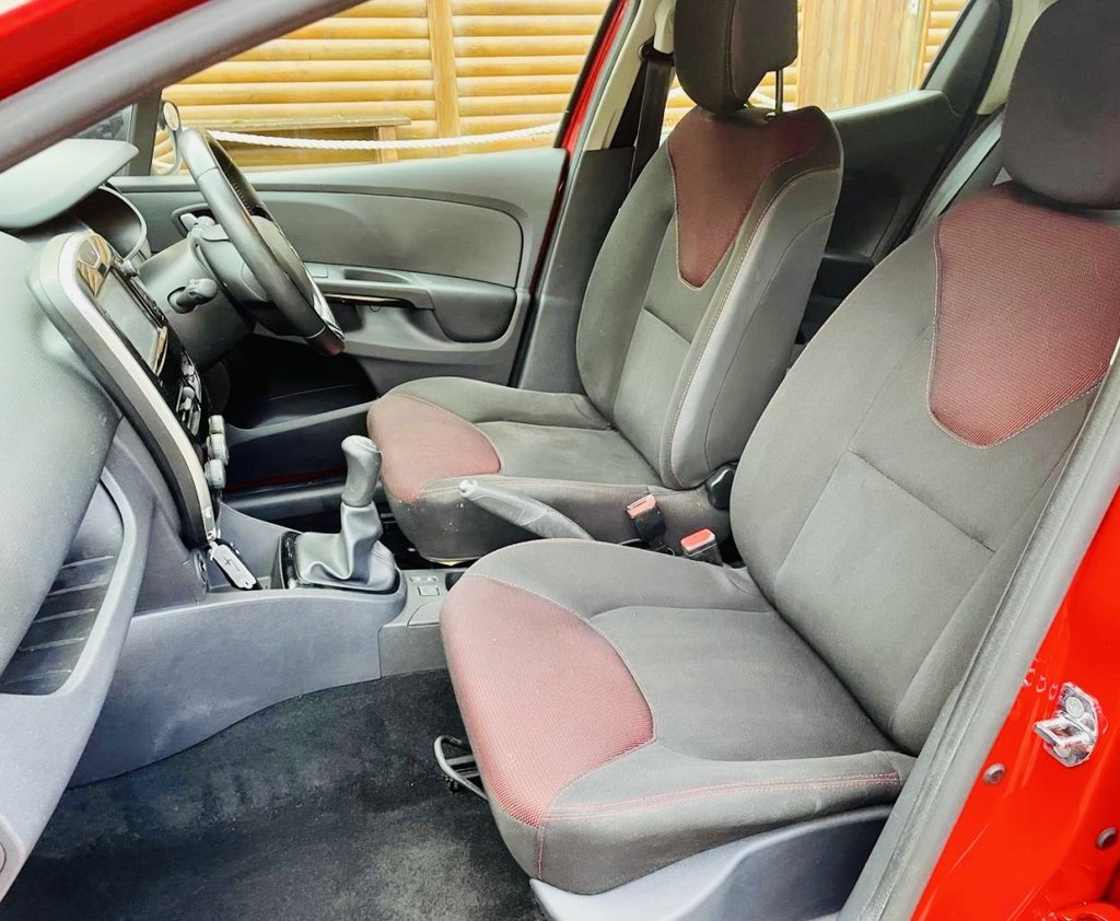 Used Renault Clio 2016 for sale - 76970029: Photo 17