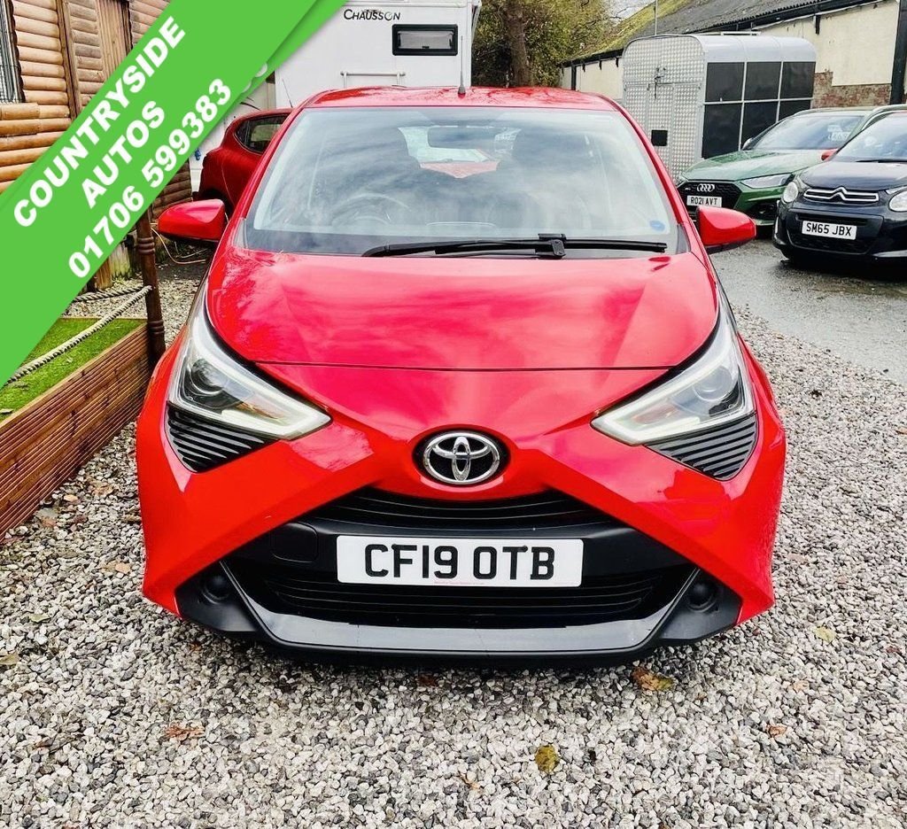 Used Toyota AYGO 2019 for sale - 76970031: Photo 2