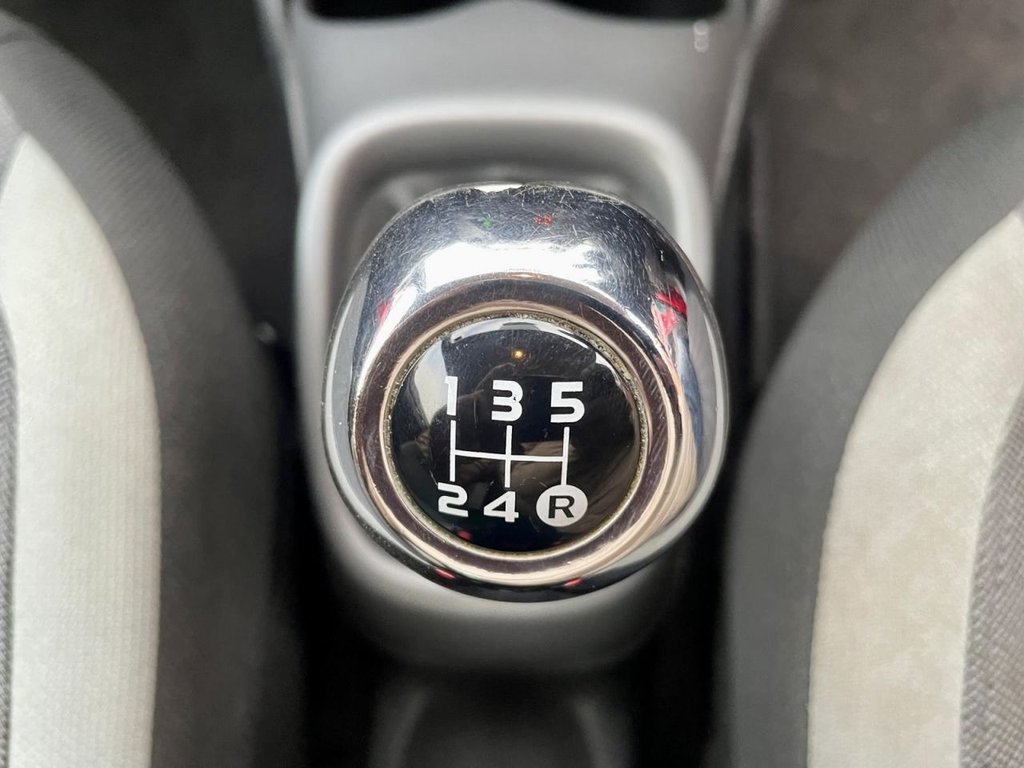 Used Toyota AYGO 2019 for sale - 76970031: Photo 26