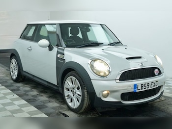 MINI Hatch feature image