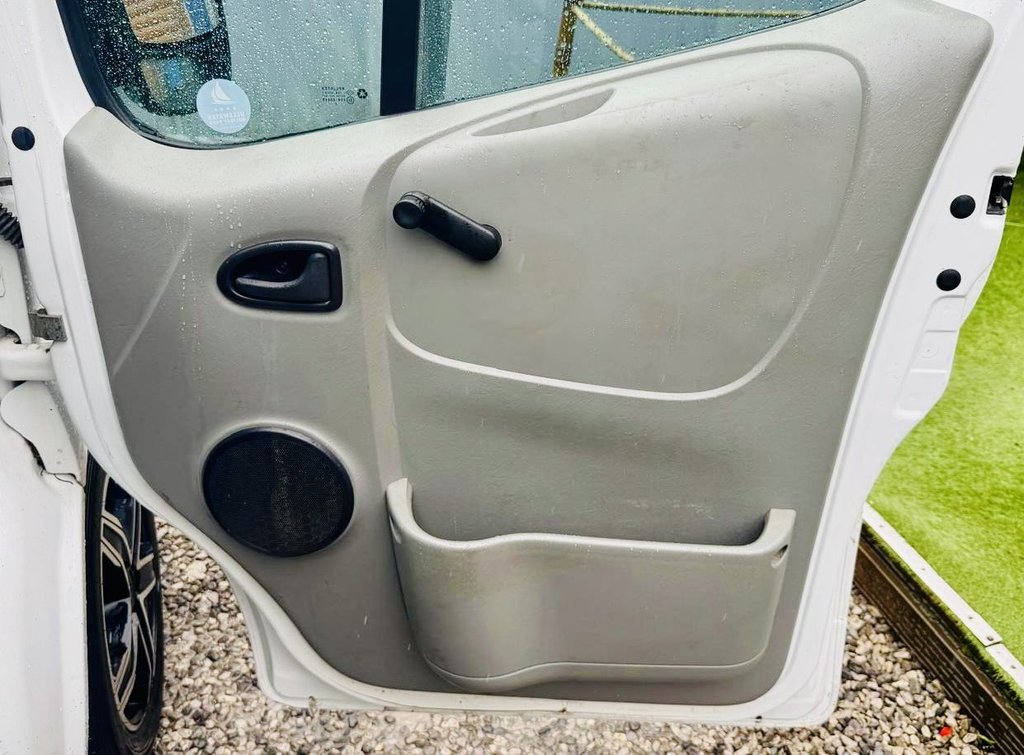 Used Renault Trafic 2010 for sale - 78134302: Photo 28