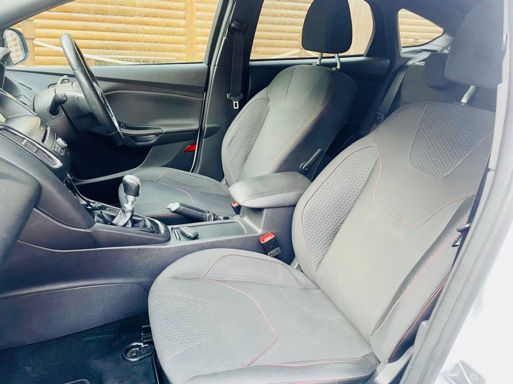 Used Ford Focus 2017 for sale - 77133618: Photo 23