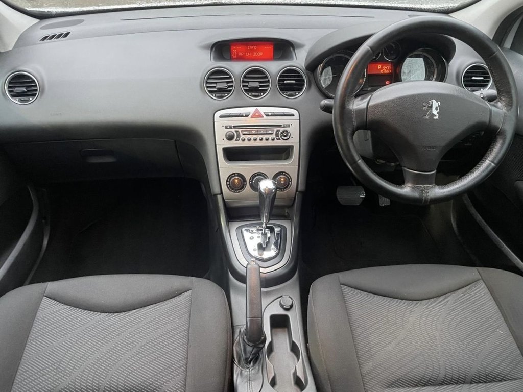 Used Peugeot 308 2010 for sale - 76986216: Photo 16
