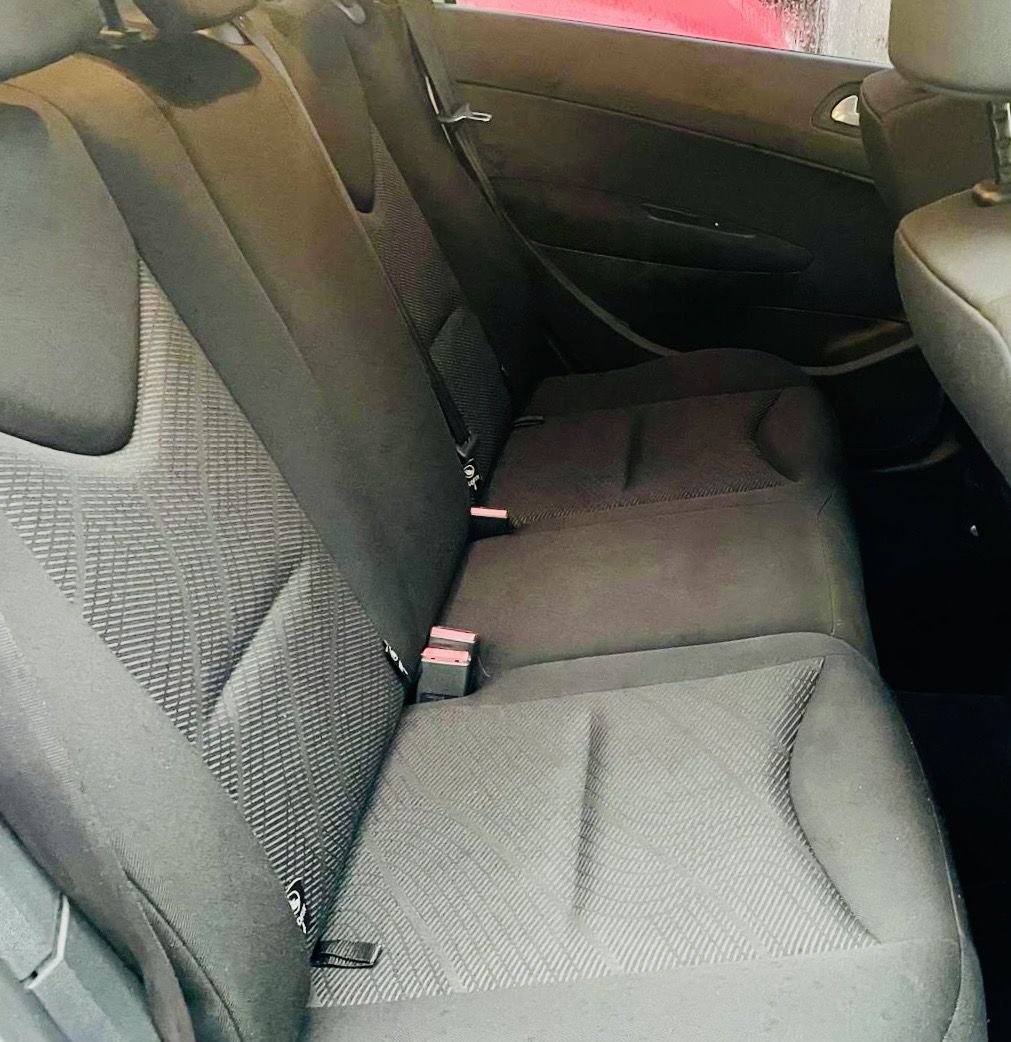 Used Peugeot 308 2010 for sale - 76986216: Photo 22