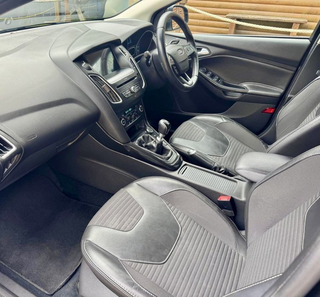 Used Ford Focus 2017 for sale - 78200092: Photo 11