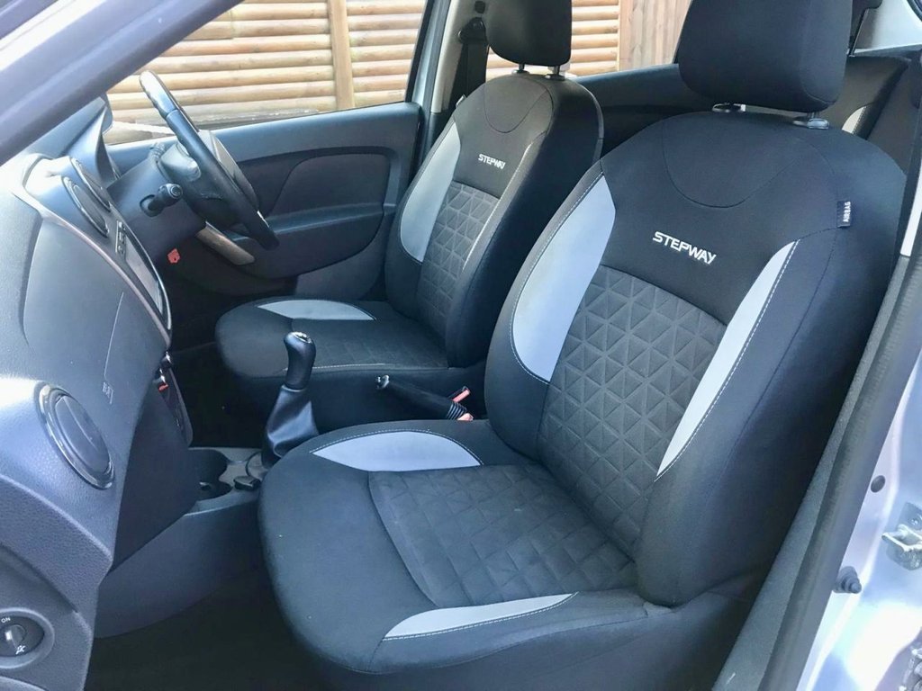 Used Dacia Sandero Stepway 2016 for sale - 77356730: Photo 10