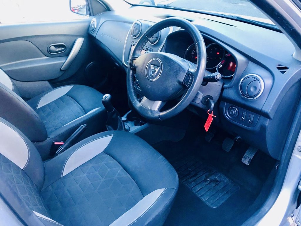 Used Dacia Sandero Stepway 2016 for sale - 77356730: Photo 30