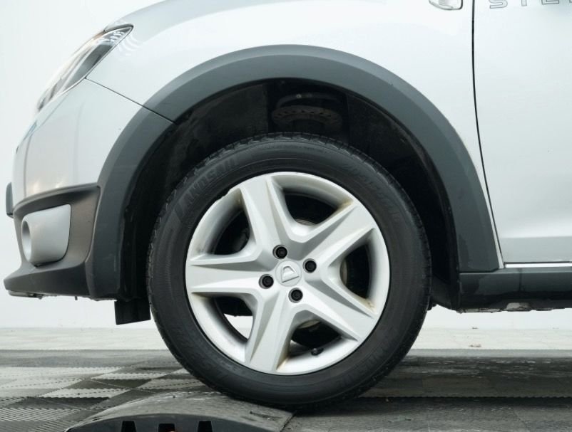 Used Dacia Sandero Stepway 2016 for sale - 77356730: Photo 33