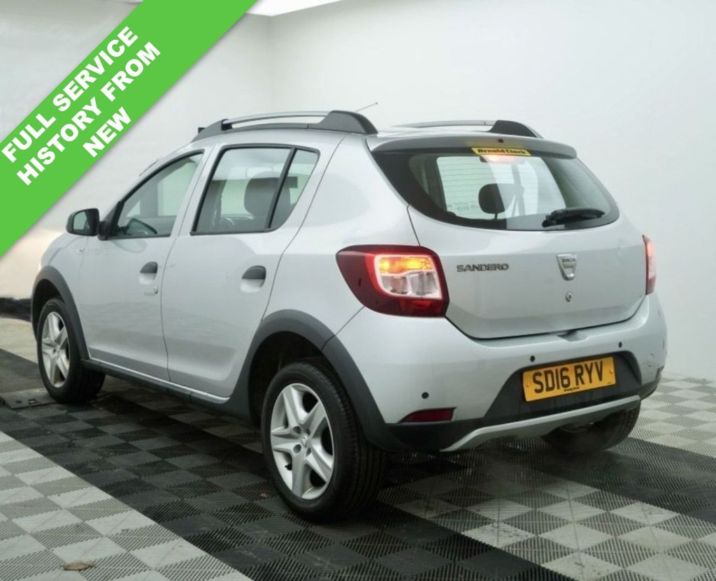 Used Dacia Sandero Stepway 2016 for sale - 77356730: Photo 5