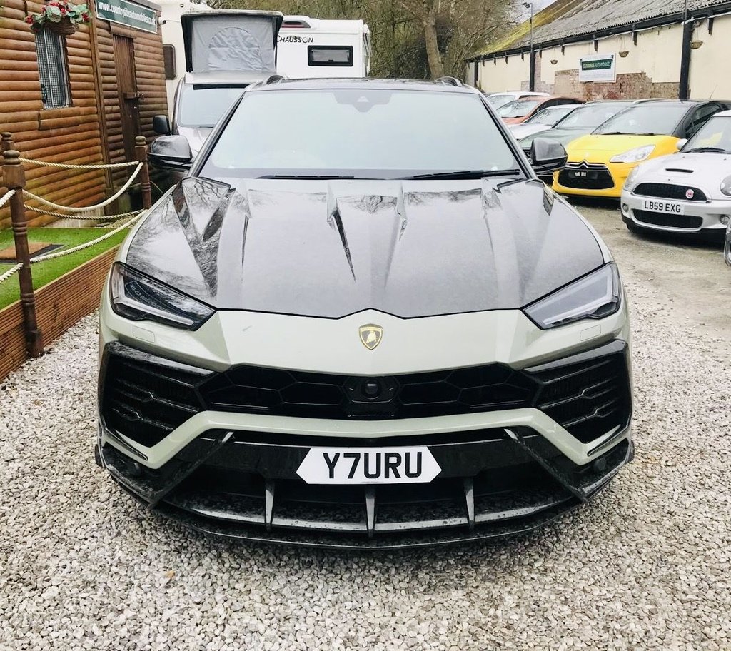 Used Lamborghini Urus 2020 for sale - 77806597: Photo 2