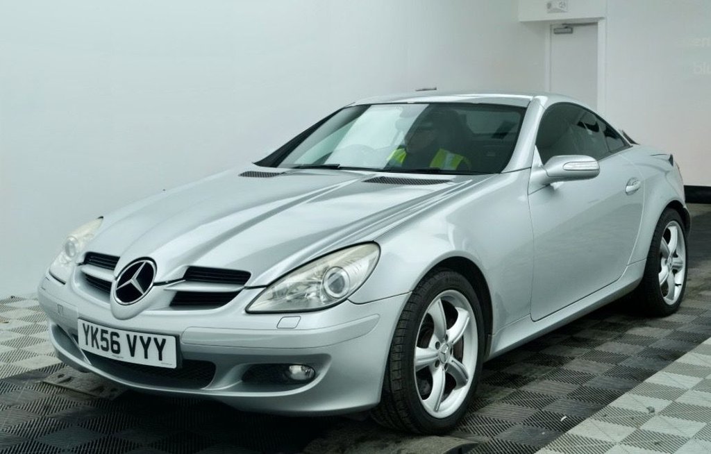 Used Mercedes-Benz SLK 2006 for sale - 77588318: Photo 2