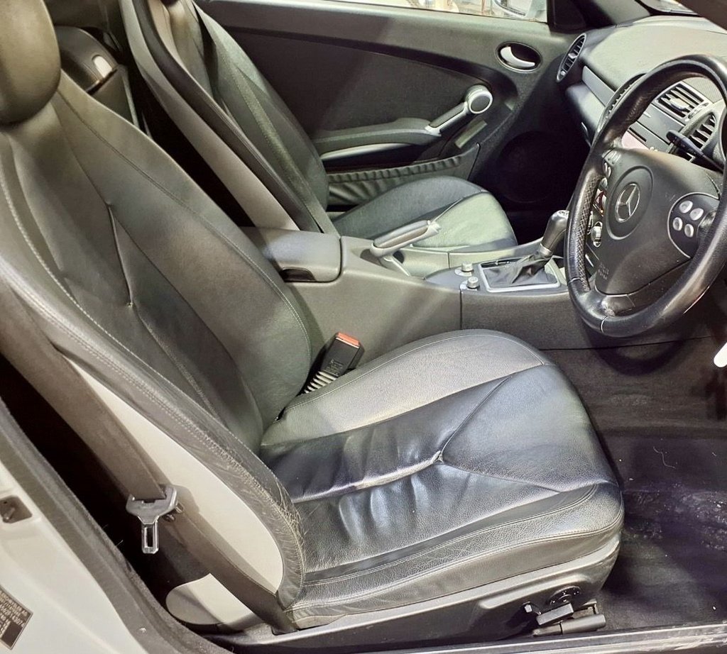 Used Mercedes-Benz SLK 2006 for sale - 77588318: Photo 9