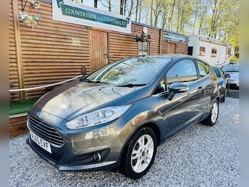 Used Ford Fiesta 2015 for sale - 78372413: Photo
