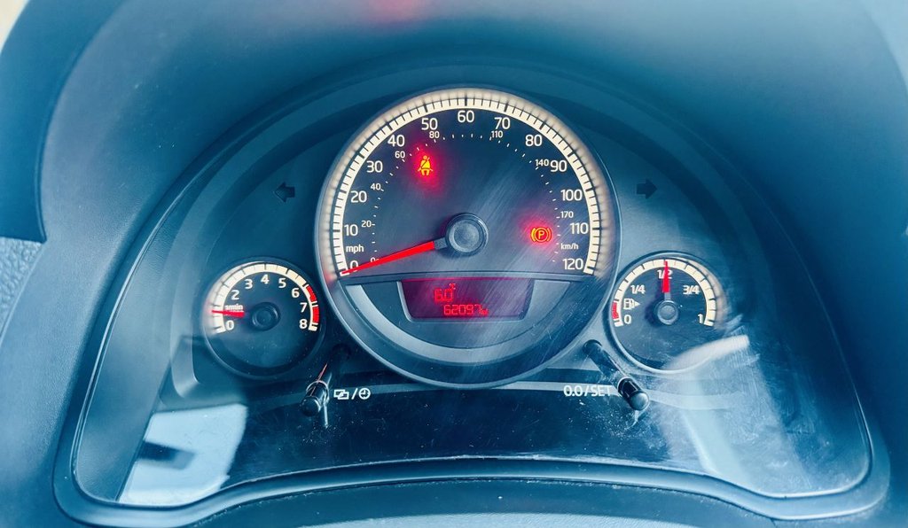 Used Volkswagen up! 2016 for sale - 76970045: Photo 18