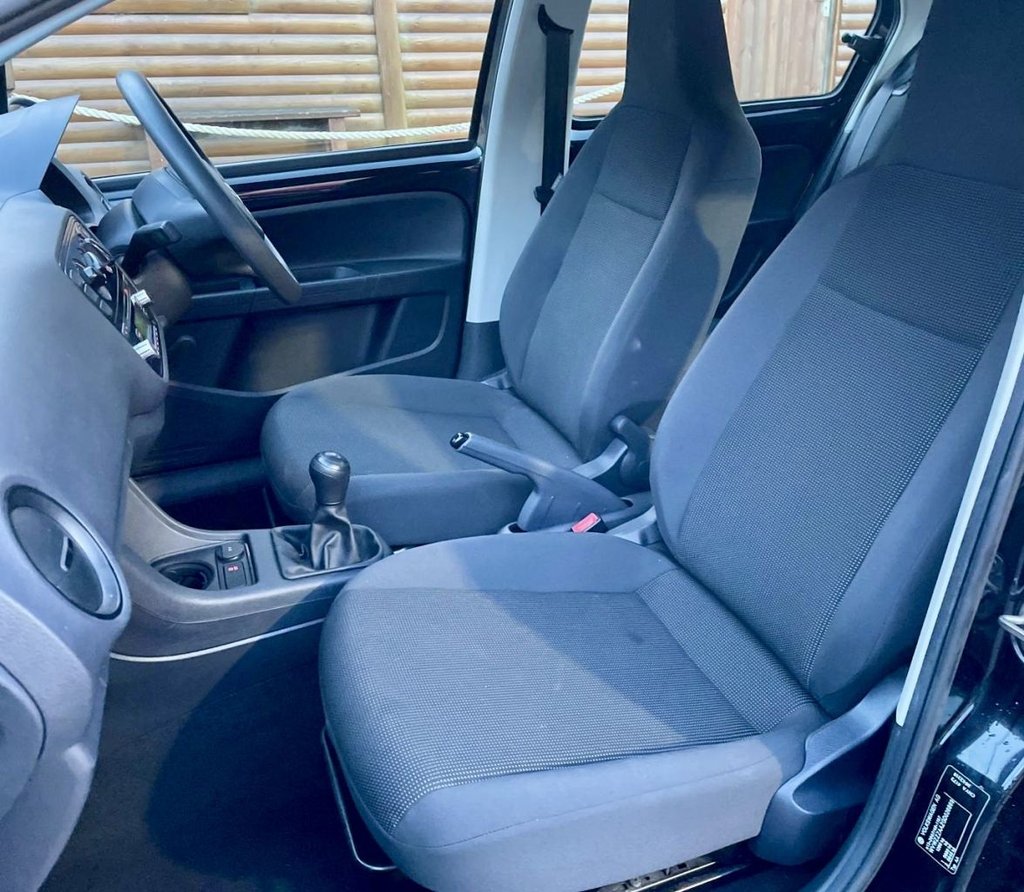 Used Volkswagen up! 2016 for sale - 76970045: Photo 40