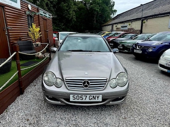 Used Mercedes-Benz C Class 2008 for sale - 79300712: Photo